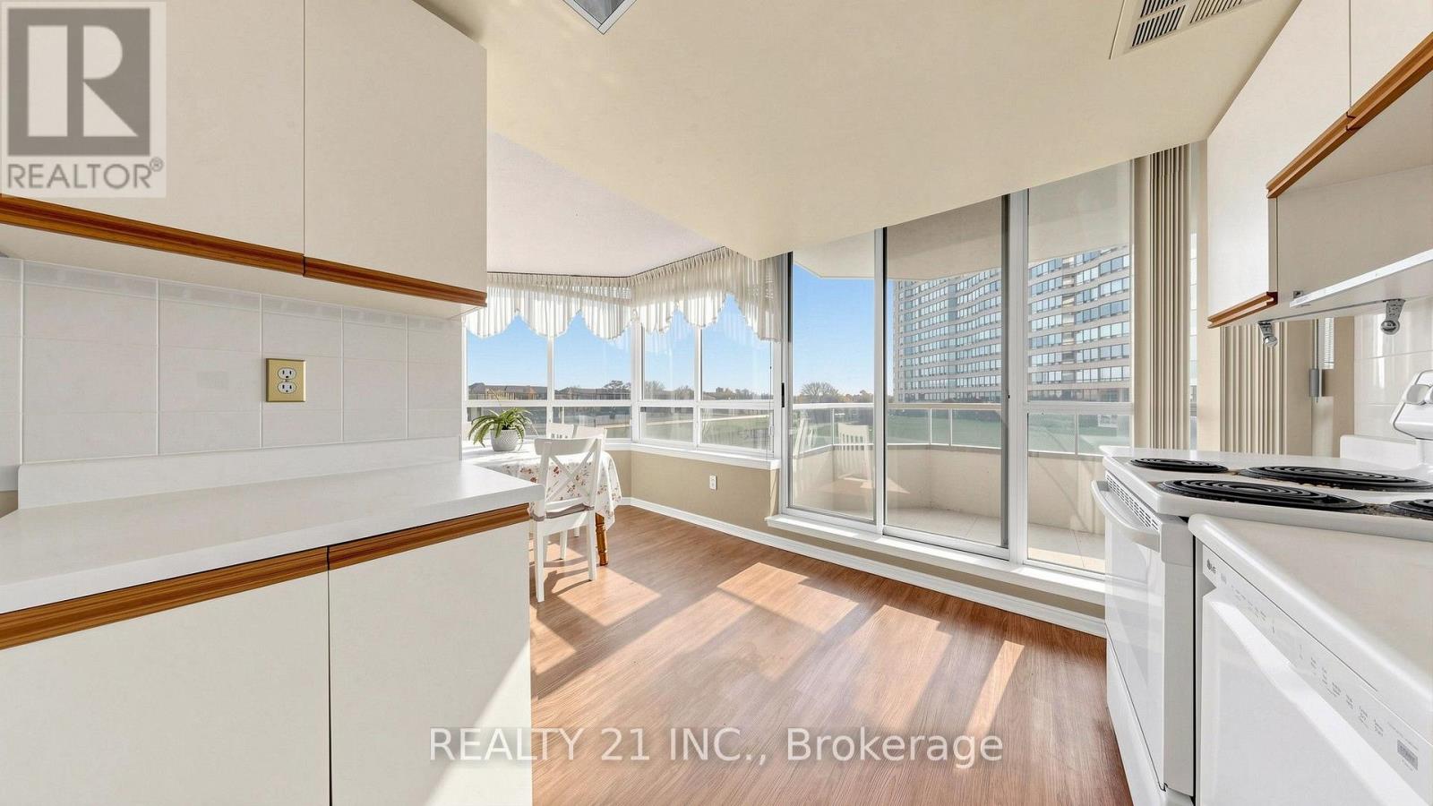 429- 3 Greystone Walk Drive, Toronto, ON photo 17