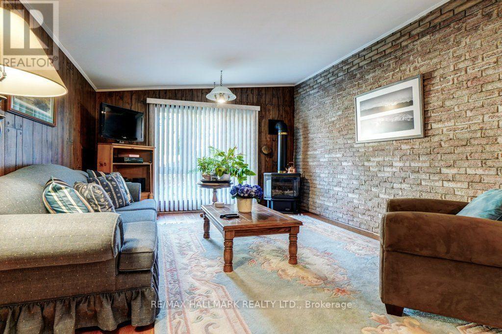 59 Mayvern Crescent, Richmond Hill, ON photo 14