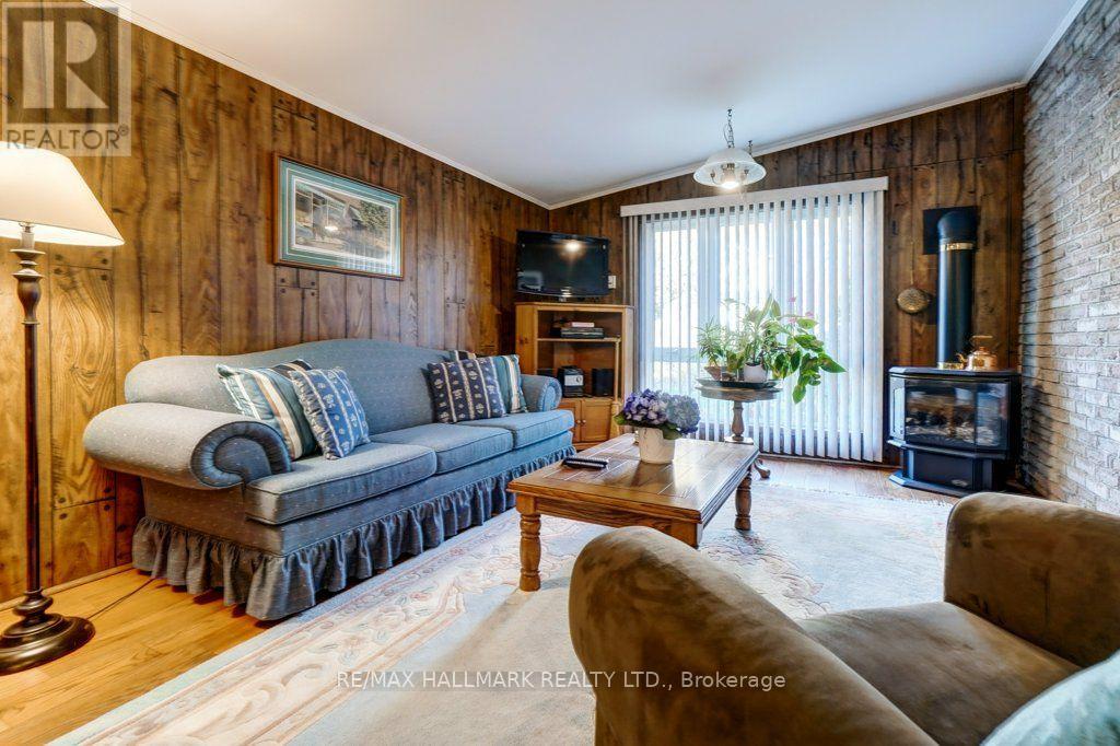 59 Mayvern Crescent, Richmond Hill, ON photo 15