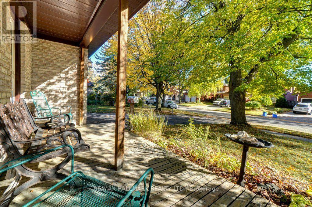 59 Mayvern Crescent, Richmond Hill, ON photo 37