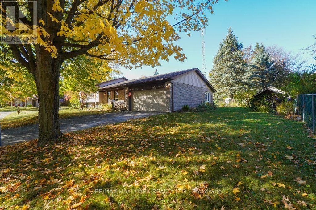 59 Mayvern Crescent, Richmond Hill, ON photo 40