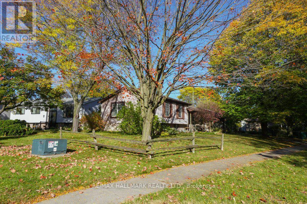 59 Mayvern Crescent, Richmond Hill, ON photo 41