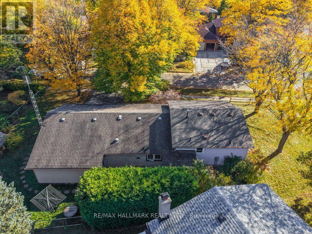 59 Mayvern Crescent, Richmond Hill, ON photo 48