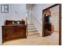 59 Mayvern Crescent, Richmond Hill, ON L4C5J6 Photo 10