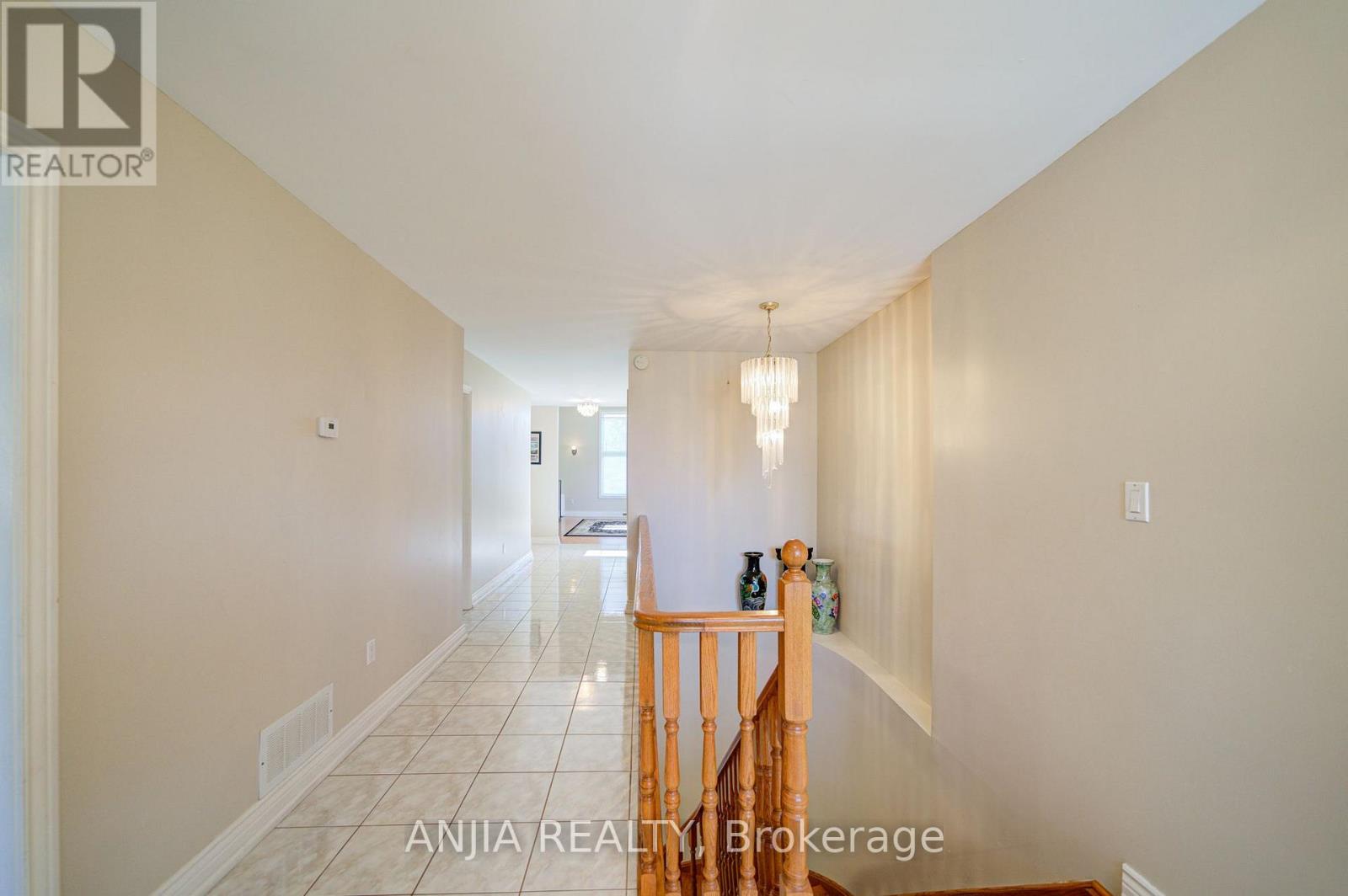 9725 KEELE STREET, Vaughan (Maple) — photo 10