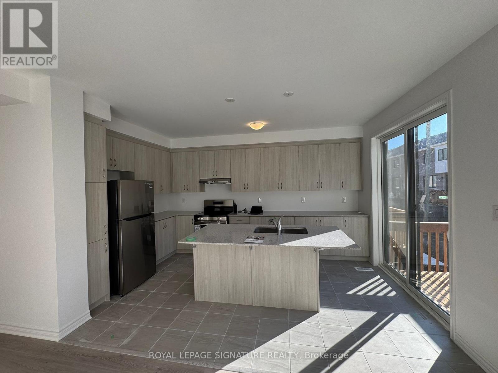 50 FOXLEY HEIGHTS, Barrie — photo 4