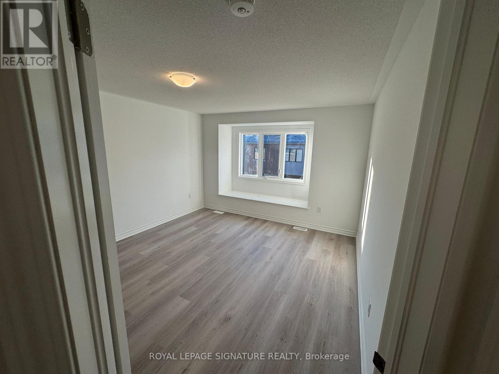 50 FOXLEY HEIGHTS, Barrie — photo 9