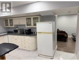 Lower - 817 Norwick Road, Newmarket, ON L3X1K8 Photo 10
