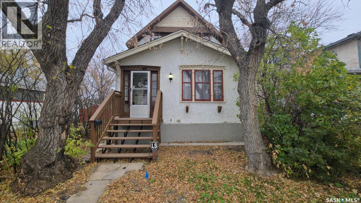 950 Retallack STREET, Regina