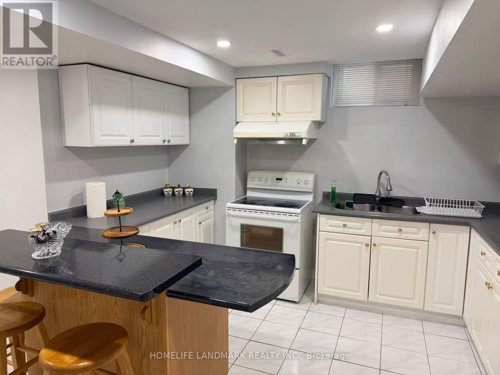 LOWER - 817 NORWICK ROAD, Newmarket (Stonehaven-Wyndham) — photo 11