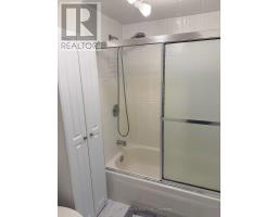 Lower - 817 Norwick Road, Newmarket, ON L3X1K8 Photo 6