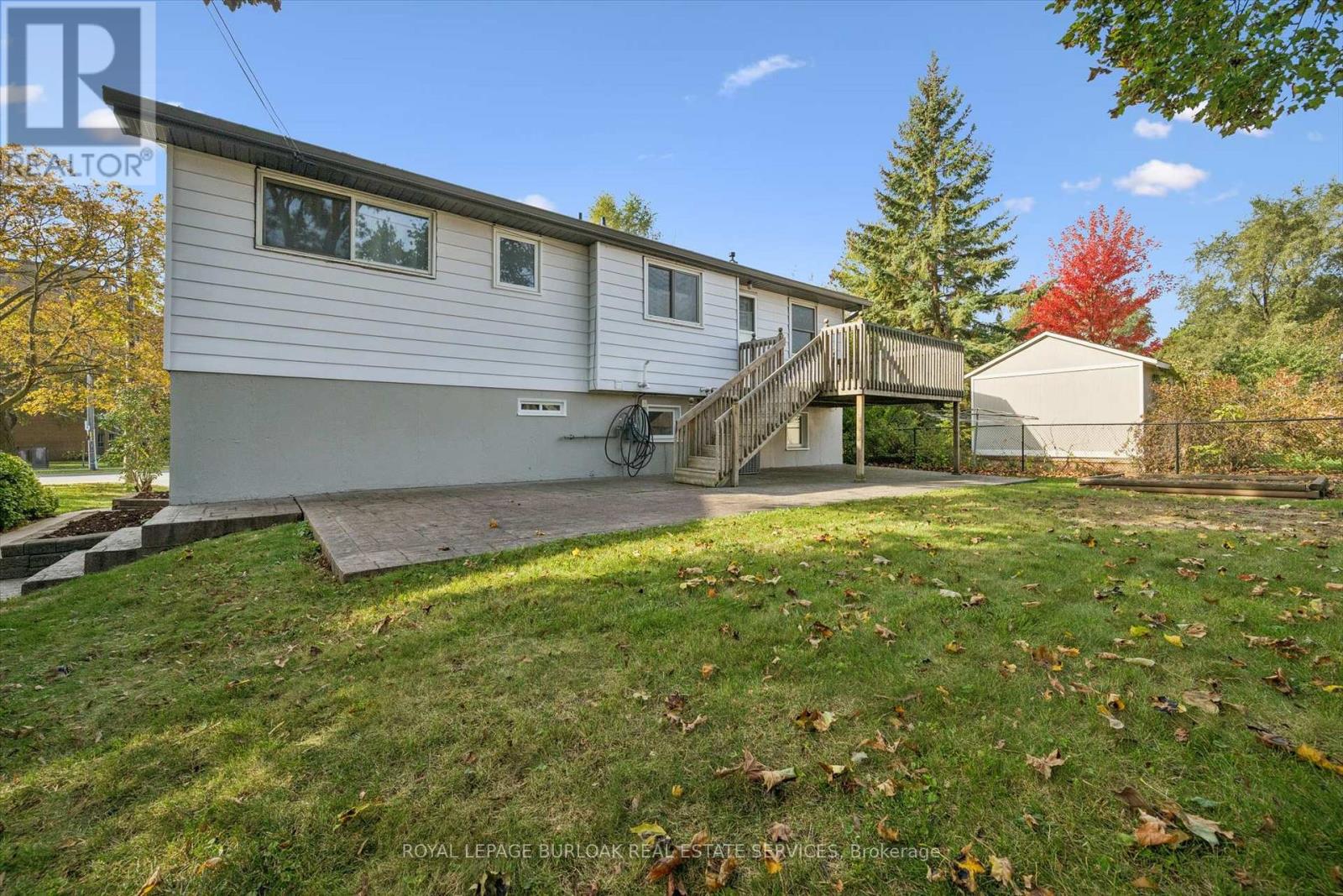 631 Guelph Line, Burlington, ON photo 42