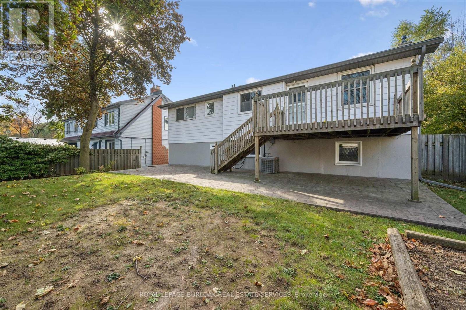 631 Guelph Line, Burlington, ON photo 43