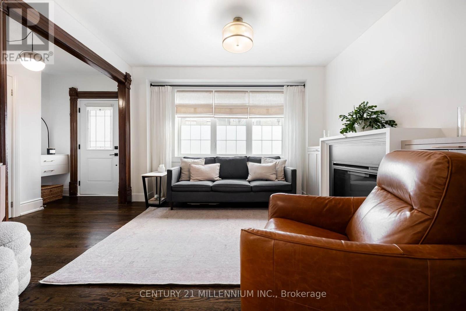 8 WILLIAM STREET, Brampton (Downtown Brampton) — photo 6