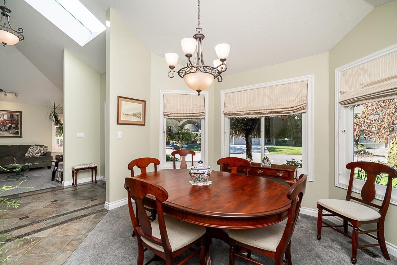 16173 Brookside Grove, Surrey — photo 10