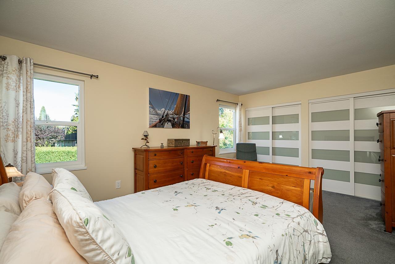 16173 Brookside Grove, Surrey — photo 27