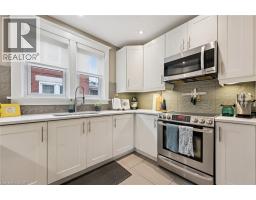 Family room - 36 Dane Street, Kitchener, ON N2H3H7 Photo 11