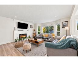 3684 197 Street, Langley, BC V3A1B3 Photo 8