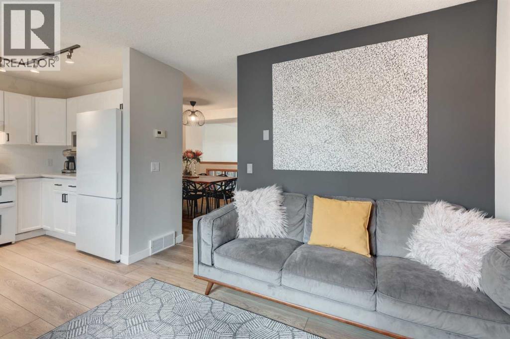 31 Inglewood Cove SE, Calgary — photo 11