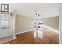 Living room - 20 Glenpatrick Place, Cochrane, AB T4C1H6 Photo 6