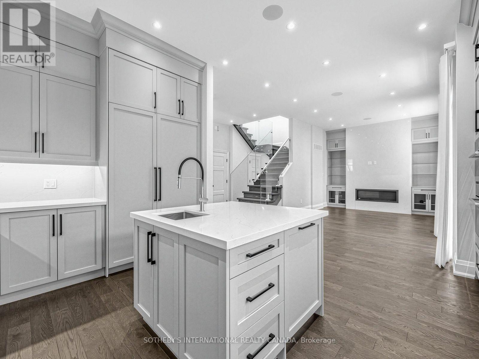 4 BIRCHLAWN AVENUE, Toronto (Birchcliffe-Cliffside) — photo 11