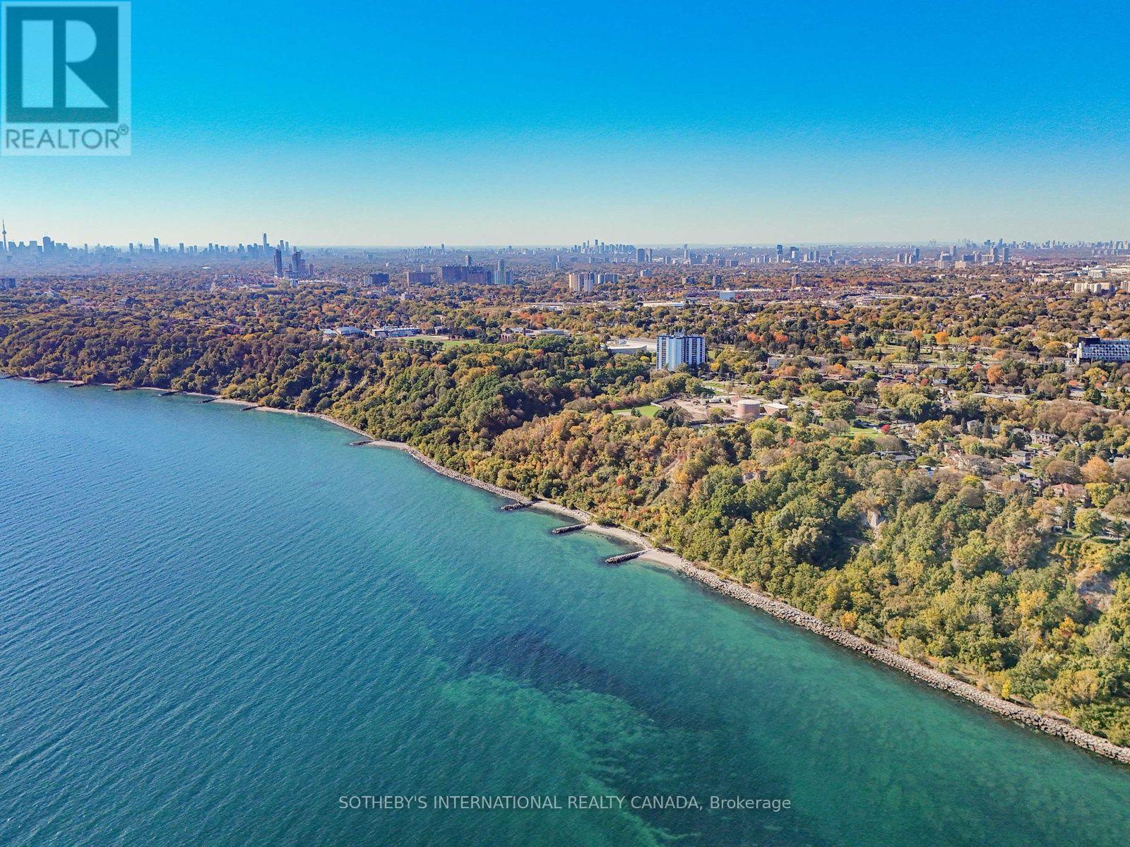 4 Birchlawn Avenue, Toronto, ON photo 49