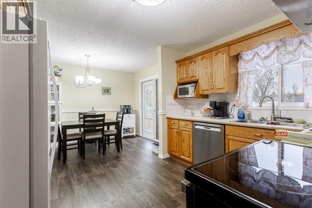 4604 56 Avenue, Taber — photo 10