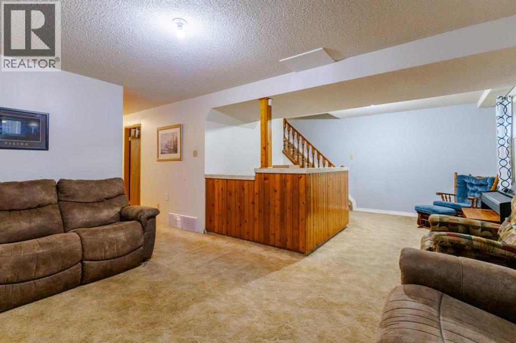 4604 56 Avenue, Taber — photo 18