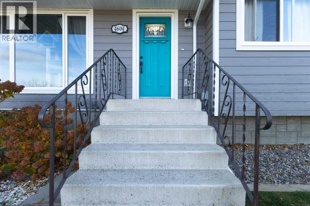 4604 56 Avenue, Taber — photo 4