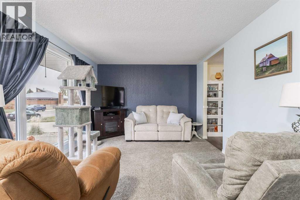 4604 56 Avenue, Taber — photo 5