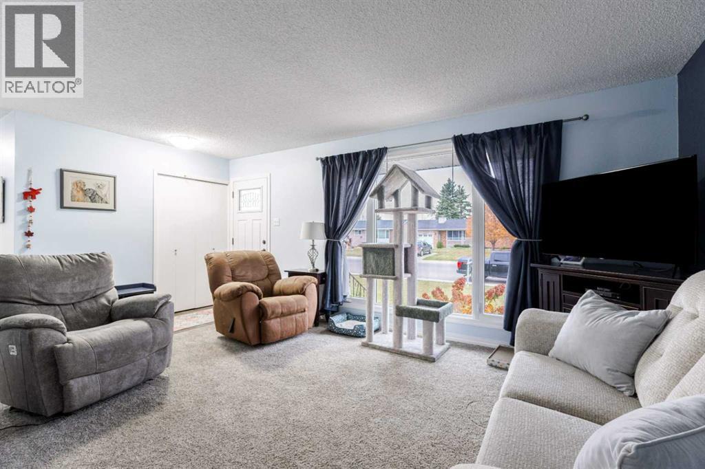 4604 56 Avenue, Taber — photo 6