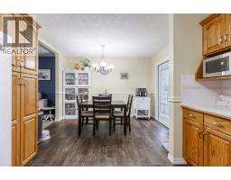 3pc Bathroom - 4604 56 Avenue, Taber, AB T1G1G8 Photo 8