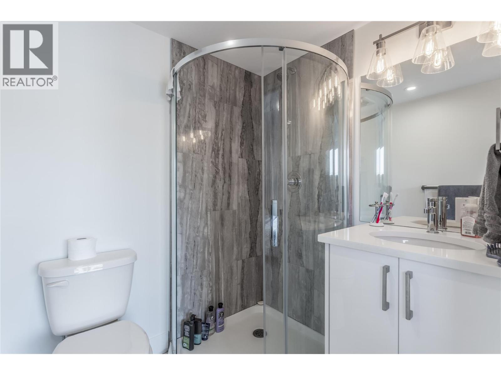 7 701 Morrison Avenue, Kelowna