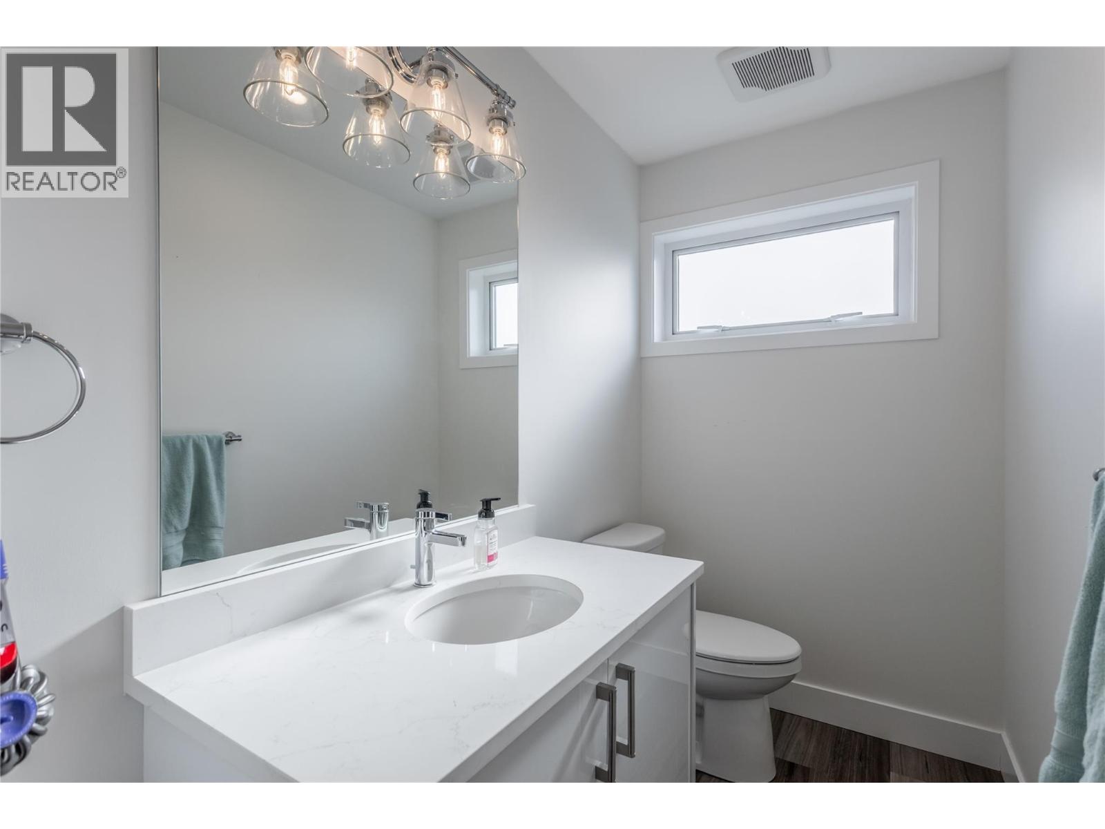 7 701 Morrison Avenue, Kelowna