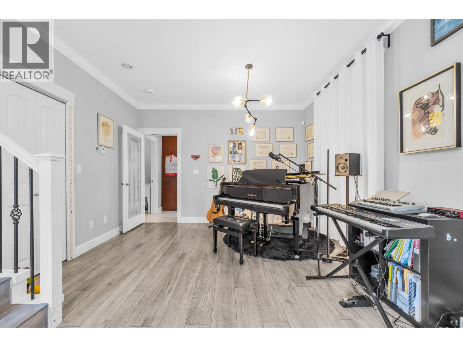 4513 Ellerton Court, Burnaby — photo 5