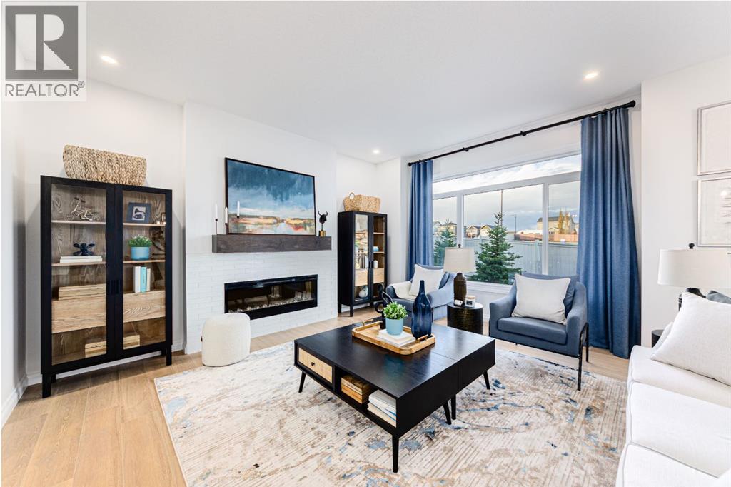 1010 Bayview Crescent SW, photo 13 of 42