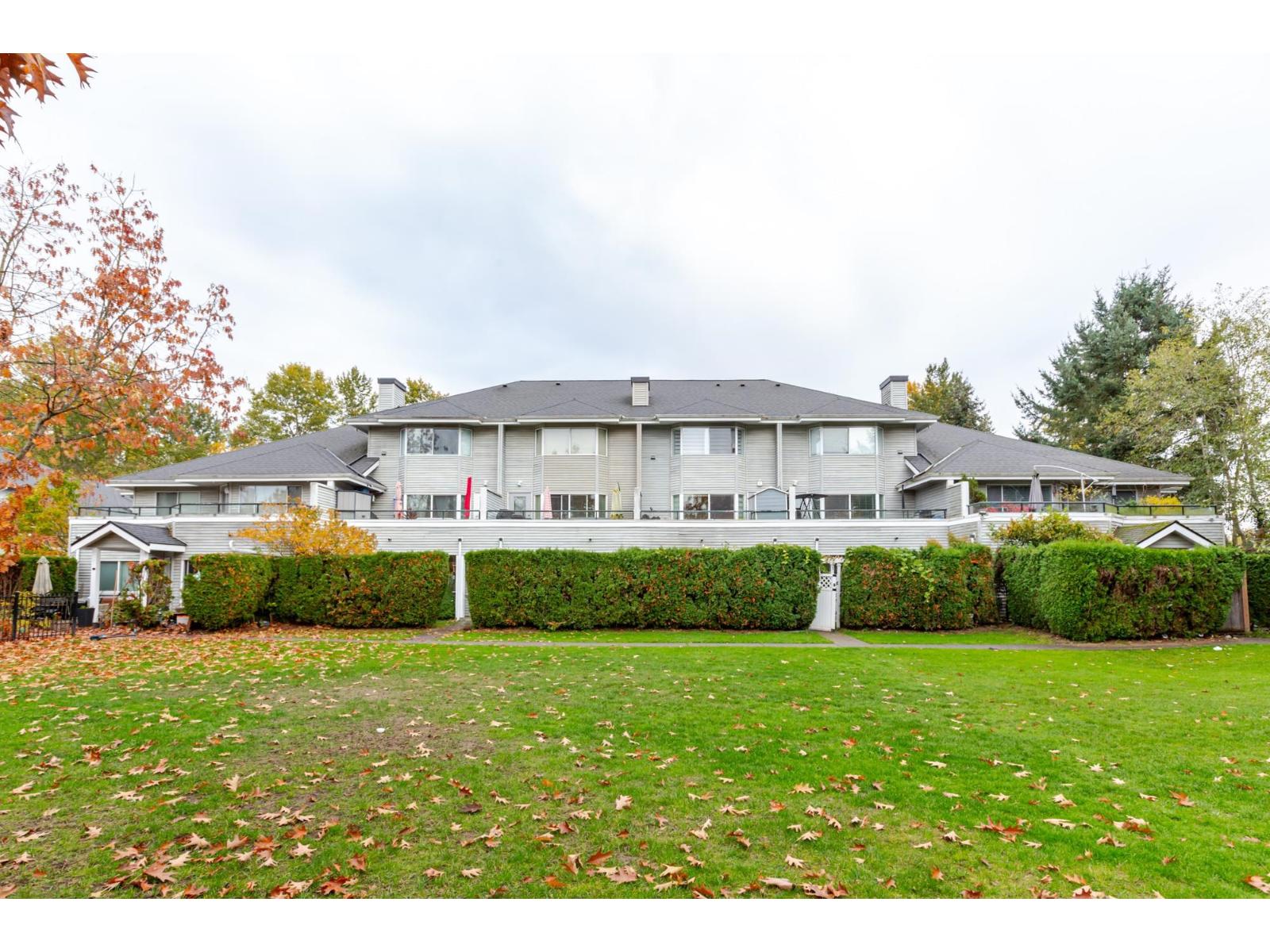 3 13660 84 Avenue, Whalley
