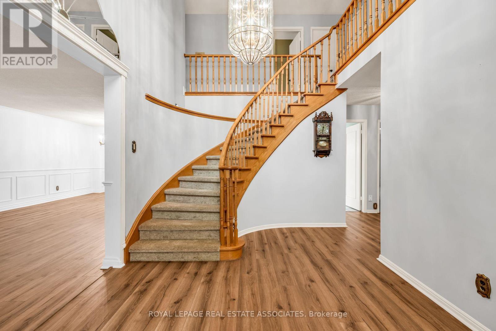 2529 Claymore Crescent, Mississauga, ON photo 5