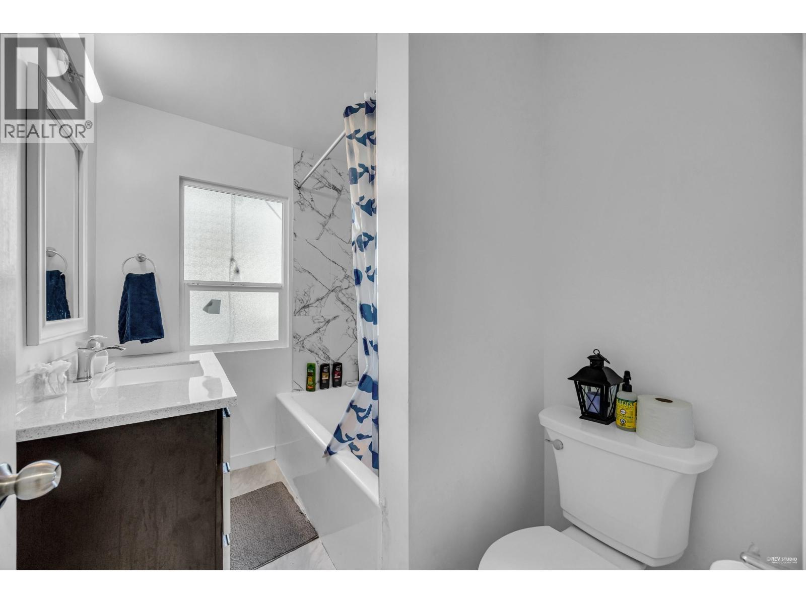 2079 W 46th Avenue, Vancouver — photo 15