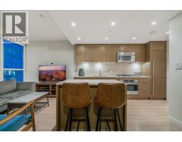 1008 112 E 13th Street, North Vancouver, BC V7L0E4 Photo 12