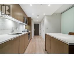 1008 112 E 13th Street, North Vancouver, BC V7L0E4 Photo 7