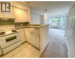 306 2545 W Broadway, Vancouver, BC V6K2E9 Photo 14