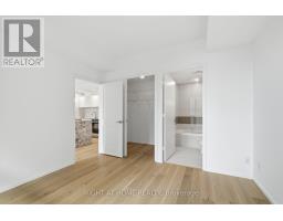 902 - 8 Charlotte Street, Toronto, ON M5V0K4 Photo 21
