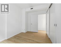 902 - 8 Charlotte Street, Toronto, ON M5V0K4 Photo 25