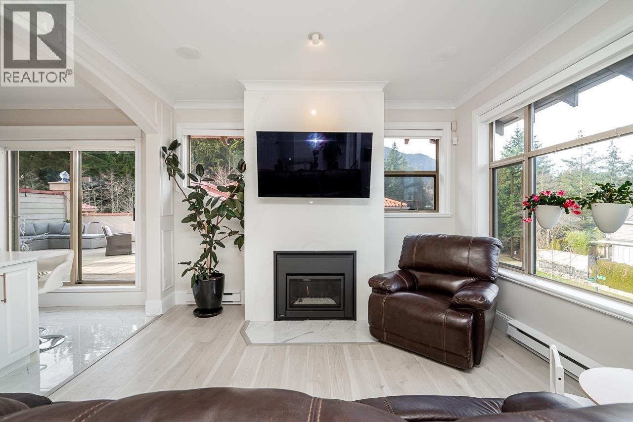 408 3176 Plateau Boulevard, Coquitlam — photo 9