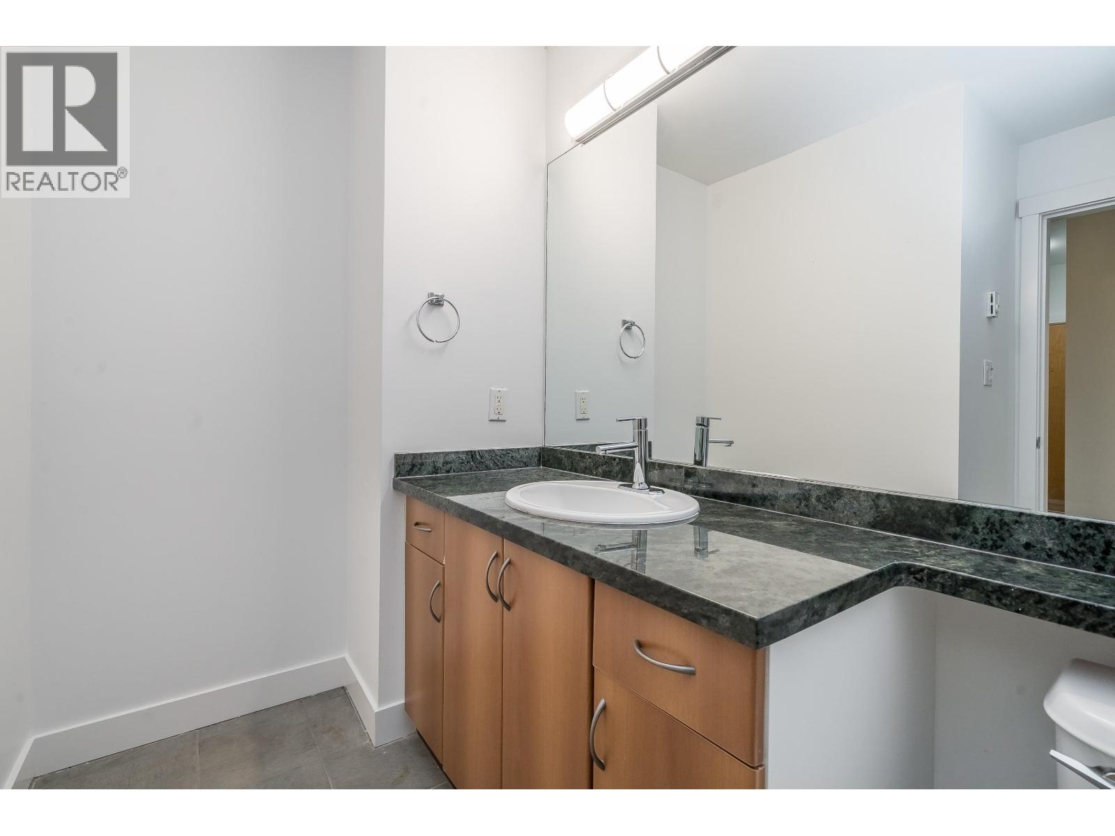 108 675 Park Crescent, New Westminster — photo 24