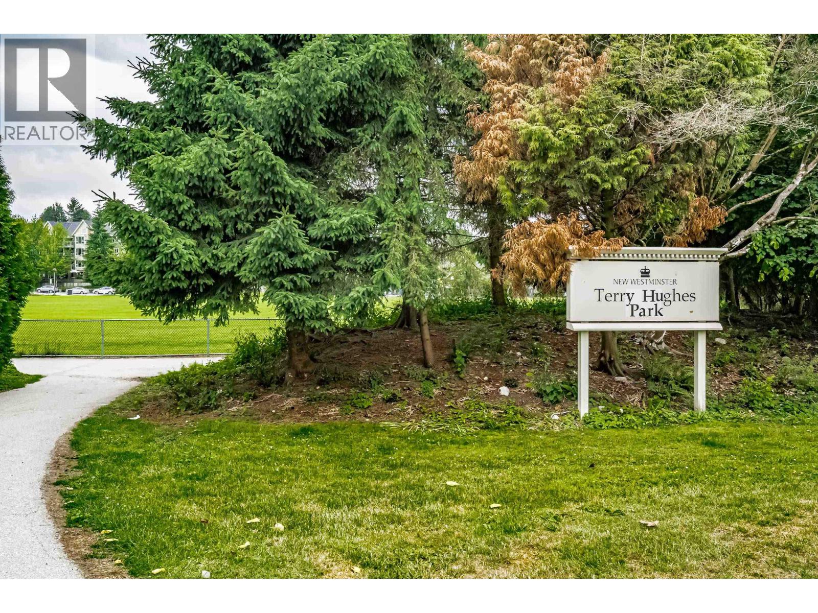 108 675 Park Crescent, New Westminster — photo 35