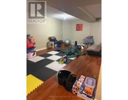 6 Eastview Gate, Brampton, ON L6P1M6 Photo 11