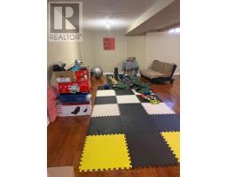 6 Eastview Gate, Brampton, ON L6P1M6 Photo 13