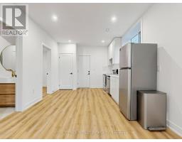 Bsmt - 1077 Orchard Road, Mississauga, ON L5E2N7 Photo 8